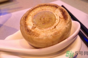 蘑菇和茄子能一起吃嗎？蘑菇和茄子一起吃會中毒嗎？