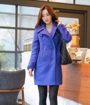 藍(lán)色大衣配什么內(nèi)搭 藍(lán)色大衣配什么內(nèi)搭