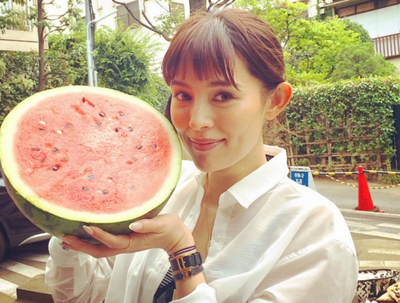 飯前喝水能減肥嗎 飯時(shí)6件事讓你瘦下來(lái) 飯前喝水能減肥嗎 飯時(shí)6件事讓你瘦下來(lái)