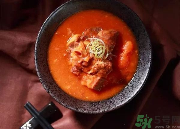 番茄牛腩怎么做好吃?番茄牛腩的正宗做法 番茄牛腩怎么做好吃?番茄牛腩的正宗做法