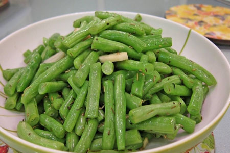 四季豆沒煮熟會吃了中毒?怎樣辨別四季豆熟沒熟 四季豆沒煮熟會吃了中毒?怎樣辨別四季豆熟沒熟