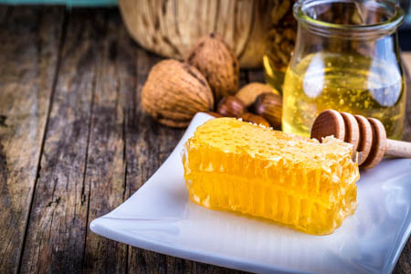 橙子和蜂蜜能一起吃嗎?橙子和蜂蜜一起好不好? 橙子和蜂蜜能一起吃嗎?橙子和蜂蜜一起好不好?