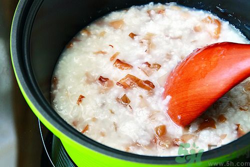 山藥可以煮粥嗎 山藥粥有什么功效 山藥可以煮粥嗎 山藥粥有什么功效