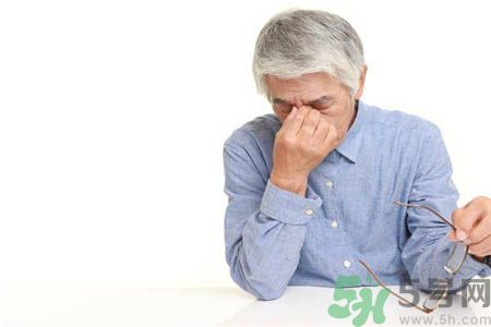 白內障可以治愈嗎？白內障癥狀有哪些？