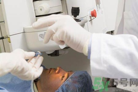 白內障可以治愈嗎？白內障癥狀有哪些？