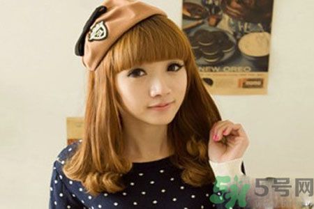 臉大的女生適合短發(fā)嗎？臉大的女生適合什么發(fā)型？