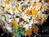 南瓜雞肉燜飯的做法圖解.jpg 南瓜雞肉燜飯的做法圖解.jpg