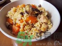 南瓜雞肉燜飯的做法圖解.jpg 南瓜雞肉燜飯的做法圖解.jpg