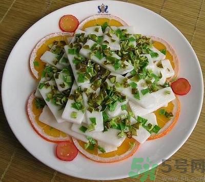 香椿拌豆腐怎么做？香椿拌豆腐好吃嗎？