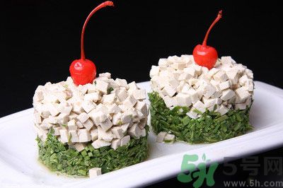 香椿拌豆腐怎么做？香椿拌豆腐好吃嗎？