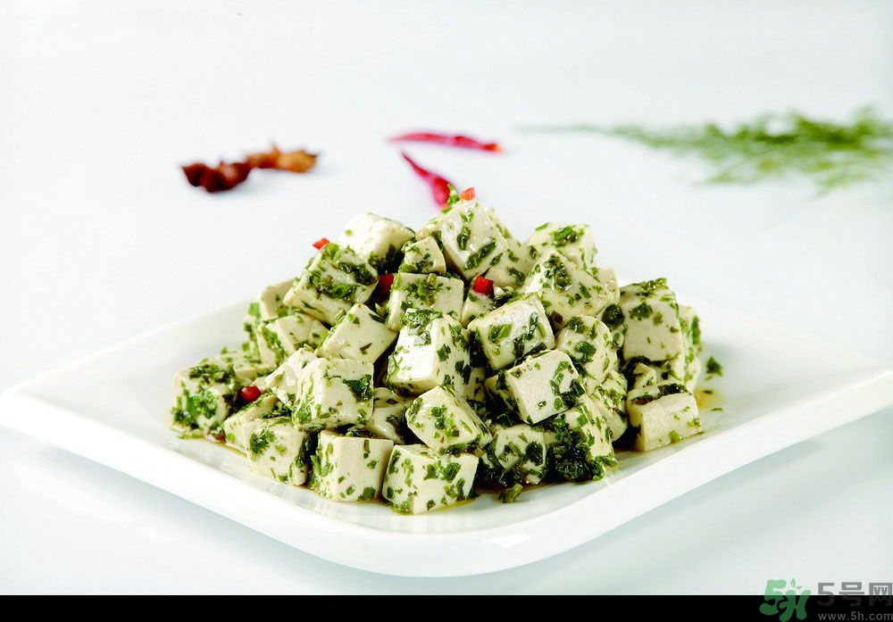 香椿拌豆腐怎么做？香椿拌豆腐好吃嗎？