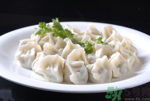 韭菜雞蛋餃子餡怎么調(diào)?韭菜雞蛋餃子餡怎么做 韭菜雞蛋餃子餡怎么調(diào)?韭菜雞蛋餃子餡怎么做