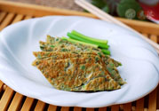 香椿雞蛋餅怎么做？香椿煎蛋餅怎么才能好吃？