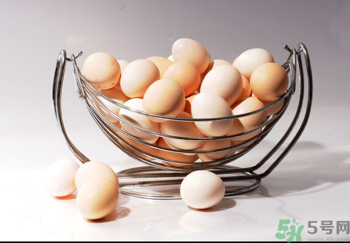 高血脂可以吃雞蛋嗎？高血脂可以喝牛奶嗎？