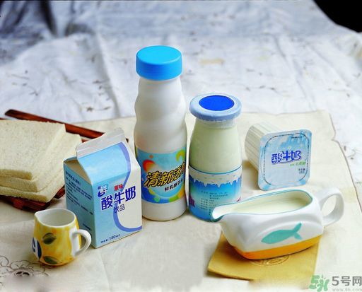 高血脂可以吃雞蛋嗎？高血脂可以喝牛奶嗎？