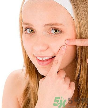 臉上有痘印怎么去除？去除痘印的小妙方？