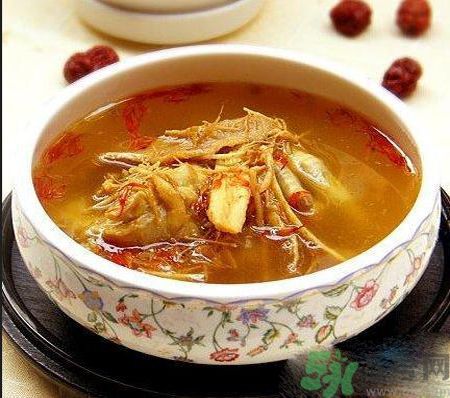 補(bǔ)血的湯有哪些？補(bǔ)血的湯怎么做？