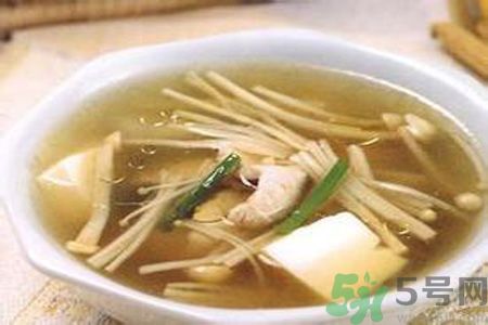 春季喝什么湯好？春季喝什么湯養(yǎng)生？