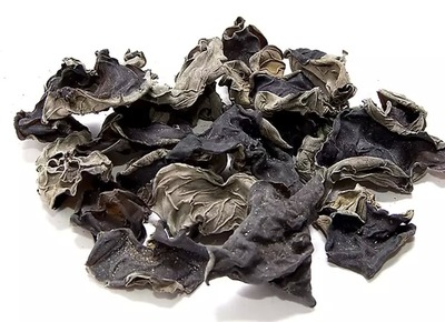 黑木耳是不是越黑越好？怎么挑選黑木耳？