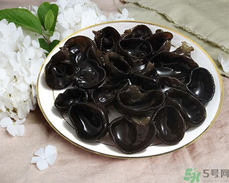 孕婦可以吃黑木耳嗎？孕婦不能吃黑木耳的原因？