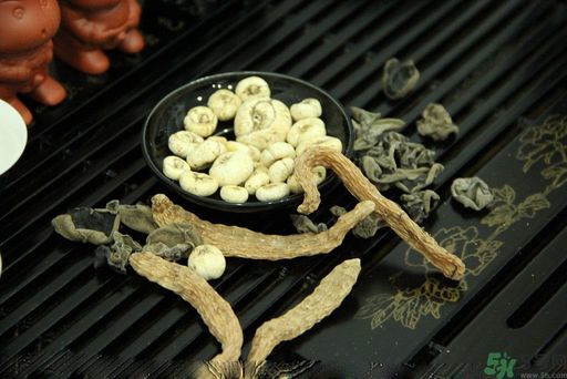 胃潰瘍吃什么藥？調(diào)理胃潰瘍的藥有哪些？