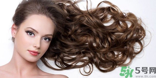 護發(fā)小妙招有哪些？怎么養(yǎng)頭發(fā)會黑亮？