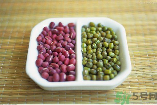 胃潰瘍不能吃什么食物？胃潰瘍不能吃什么？