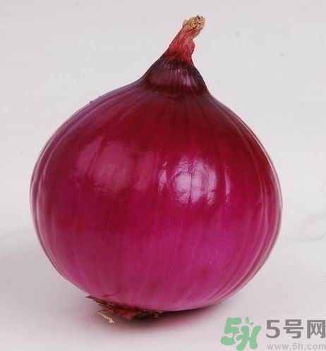 切洋蔥怎么才能流淚？切洋蔥10個(gè)妙招絕對不流淚！