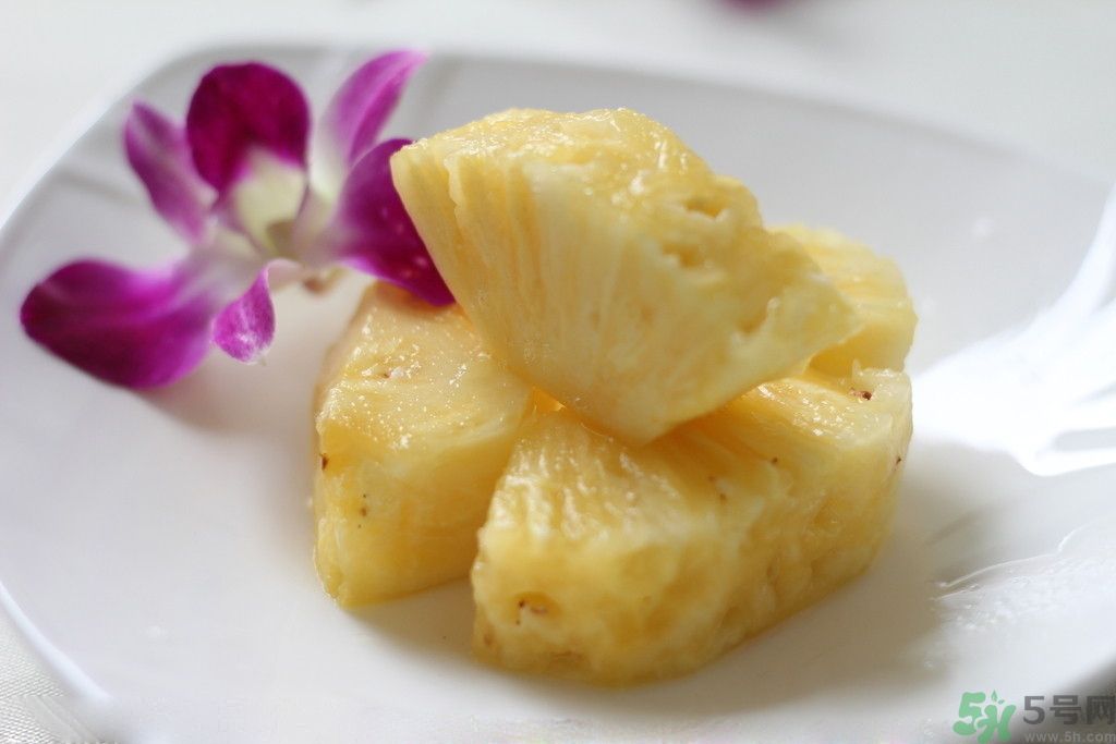 菠蘿可以放冰箱嗎？菠蘿應(yīng)該怎么保存？