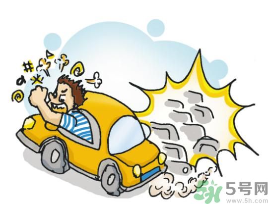 爸爸姐姐飛走了 發(fā)生車禍如何自救？