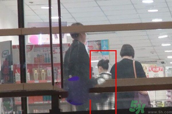 佟大為三度當(dāng)?shù)?佟大為有兒子嗎？