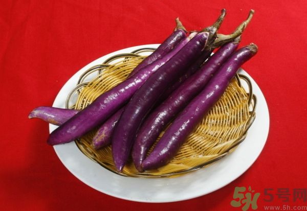 吃茄子能喝啤酒？吃茄子喝啤酒好不好？