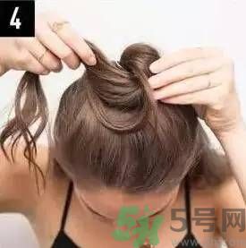 半丸子頭怎么扎?半丸子頭扎發(fā)視頻教程 半丸子頭怎么扎?半丸子頭扎發(fā)視頻教程