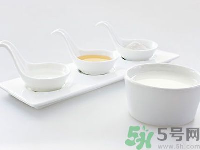 牛奶和酸奶哪個(gè)更加健康？牛奶和酸奶哪個(gè)更好？