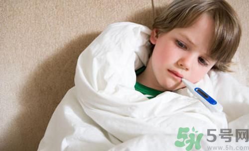 男童連續(xù)高燒8年 怎么退燒效果好？