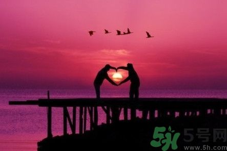 大齡女怎么提高卵子質(zhì)量？大齡女備孕需要注意什么？