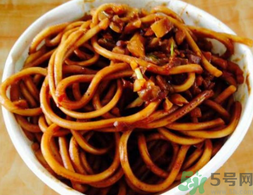 熱干面是什么面?熱干面是用什么面做的? 熱干面是什么面?熱干面是用什么面做的?