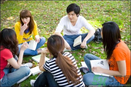 女子被針扎一下倒地身亡 毒狗針會(huì)致人死亡嗎？