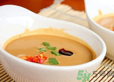 芝麻醬怎么調(diào)稀好吃又香味?芝麻醬怎么調(diào)好吃?.png 芝麻醬怎么調(diào)稀好吃又香味?芝麻醬怎么調(diào)好吃?.png