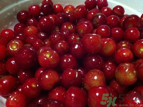 櫻桃泡醋的制作方法是什么?櫻桃泡醋的功效與作用 櫻桃泡醋的制作方法是什么?櫻桃泡醋的功效與作用
