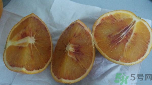 橙子切開是紅色的,壞了嗎? 橙子切開是紅色的,壞了嗎?