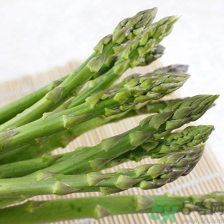 吃蘆筍有什么好處？蘆筍有什么營養(yǎng)價值？