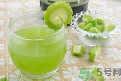 檸檬和苦瓜一起泡水喝臉癢是怎么回事？檸檬和苦瓜一起喝泡水喝臉癢怎么辦？