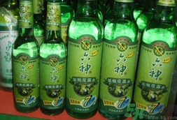 花露水進(jìn)眼睛里了怎么辦?花露水進(jìn)眼睛里了會有事嗎?.png 花露水進(jìn)眼睛里了怎么辦?花露水進(jìn)眼睛里了會有事嗎?.png