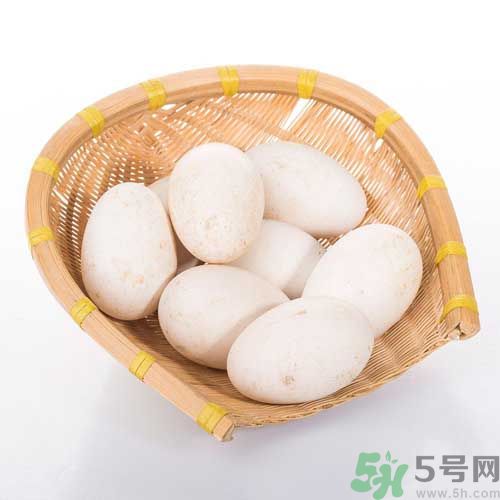 鵝蛋和鴨蛋哪個好？鵝蛋和鴨蛋哪個清火效果好？