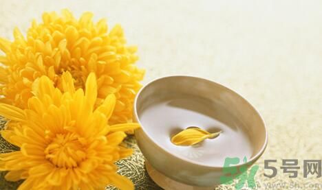 經(jīng)期可以喝菊花晶嗎？菊花晶可以經(jīng)期喝嗎？