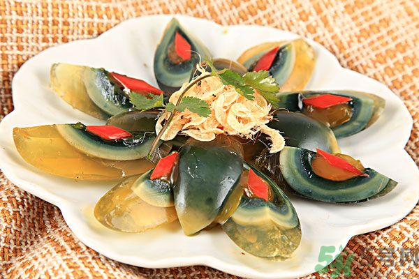 吃皮蛋可以降火嗎？吃皮蛋真的能降火嗎？