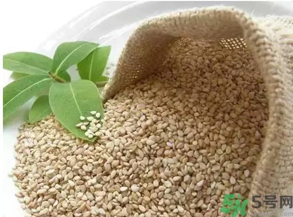 吃芝麻會(huì)長(zhǎng)胖嗎？減肥能吃芝麻嗎？