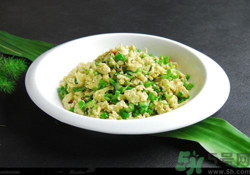 辣椒和雞蛋能一起吃嗎?辣椒和雞蛋怎么炒 辣椒和雞蛋能一起吃嗎?辣椒和雞蛋怎么炒