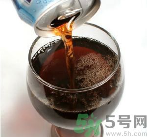 喝可樂治腎結(jié)石嗎？腎結(jié)石可以喝可樂嗎？